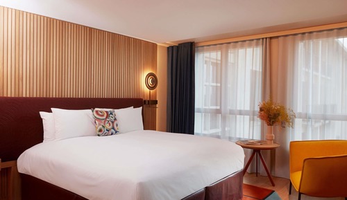 Estudio junior, vistas al patio