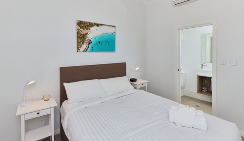 Habitación estándar, vistas parciales al mar