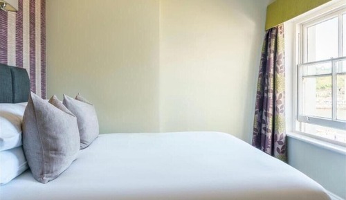 Habitación estándar doble, 1 cama de matrimonio grande, vistas al mar