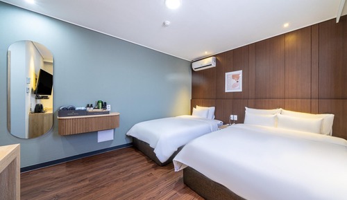 Room (Open Special Twin 1PC (Breakfast Netf)