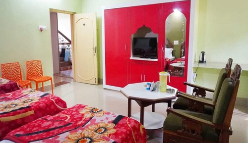 Habitación triple económica