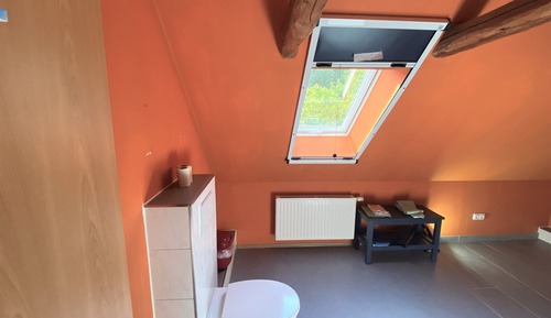 Habitación básica con 2 camas individuales, baño privado (Zimmer 3)