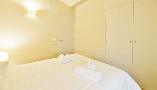 Apartamento, 2 habitaciones (Mirall)