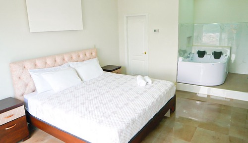Suite presidencial, balcón