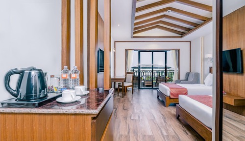 Executive King Villa