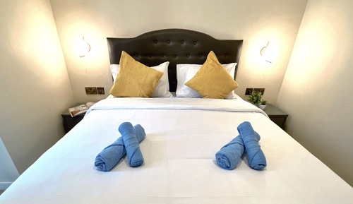 Apartamento exclusivo, 1 cama de matrimonio con sofá cama, vistas a la ciudad