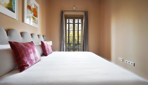 Apartamento, 2 habitaciones, balcón