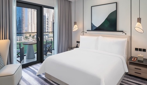 Suite Deluxe, vistas al puerto deportivo