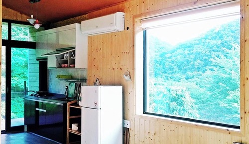 Room (Room with Bed (No 4))