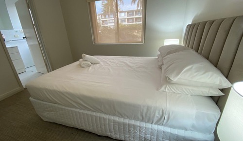 Room, 1 Queen Bed, Garden View