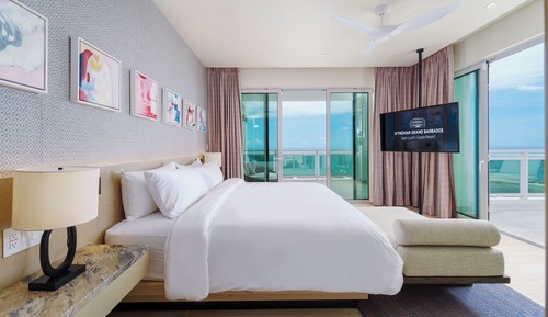 Suite, 1 cama de matrimonio grande, balcón (Ember)