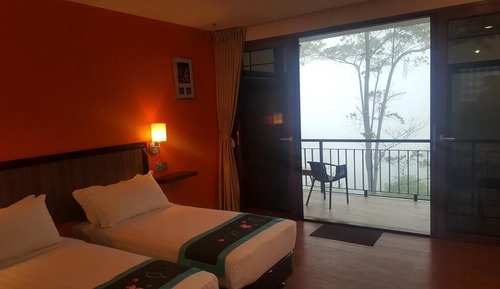 Habitación superior con 2 camas individuales