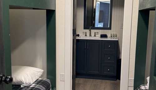 Casa móvil Deluxe, vistas al lago, junto al lago