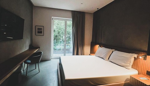 Habitación superior, vistas a la ciudad