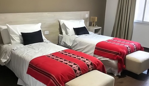 Classic Quadruple Room, Mountain View