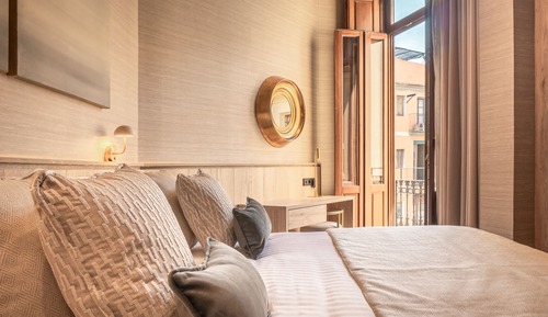 Habitación Premium doble, balcón, vistas a la ciudad