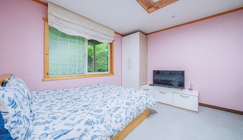 Habitación (Rose Hip)