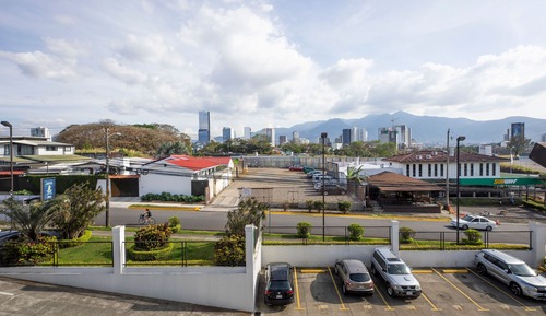 Habitación estándar, 1 cama de matrimonio grande, vistas a la ciudad