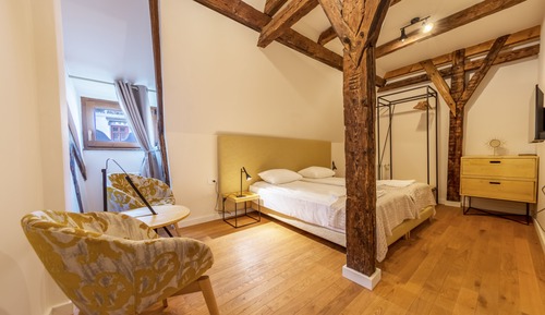 Habitación estándar con 1 cama doble o 2 individuales