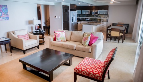 Ático de lujo, 2 habitaciones, frente al mar