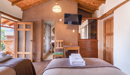 Habitación superior, vistas a la montaña