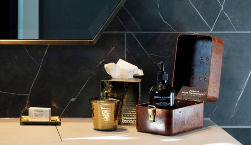 Habitación, 1 cama de matrimonio grande, vistas al río