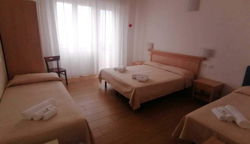 Habitación cuádruple familiar, vistas al mar