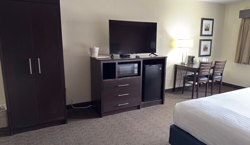 Habitación, 1 cama de matrimonio grande, no fumadores (Second Floor, No Elevator)