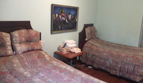 Habitación con 2 camas individuales