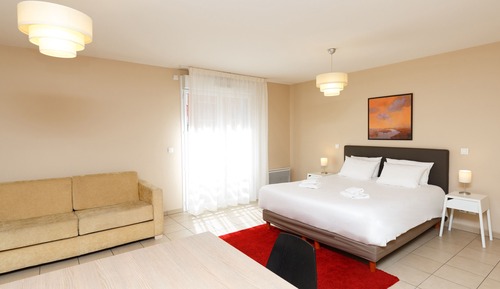 Estudio superior, 1 cama de matrimonio