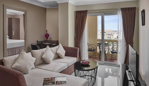 Presidential 2-Bedroom Suite