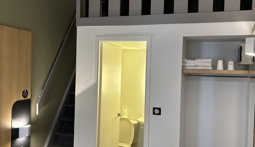 Habitación familiar, varias camas