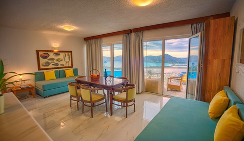 Villa, 2 habitaciones, piscina privada