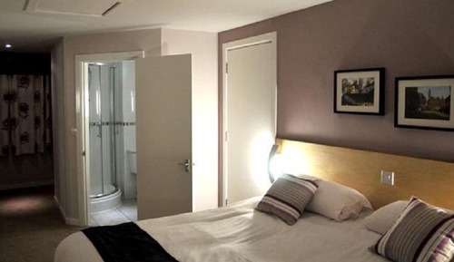 Suite, baño privado (2 Adults 2 Children)