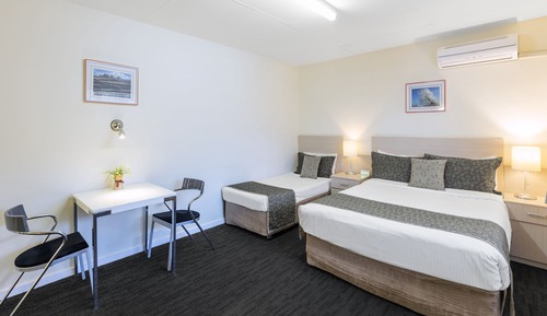 Habitación Deluxe, varias camas