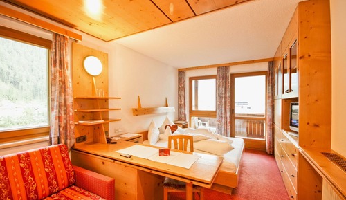 Suite junior, balcón