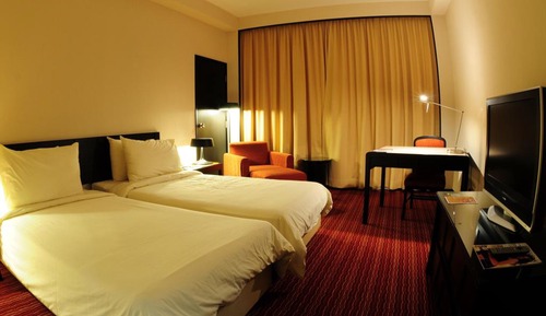 Habitación superior con 1 cama doble o 2 individuales