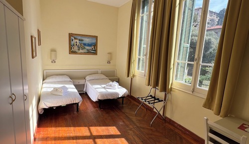 Habitación con 1 cama doble o 2 individuales