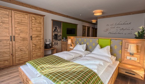 Habitación Deluxe doble, balcón, vistas a la montaña (Alpenblick Deluxe)