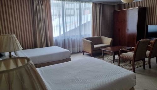 Habitación clásica con 2 camas individuales