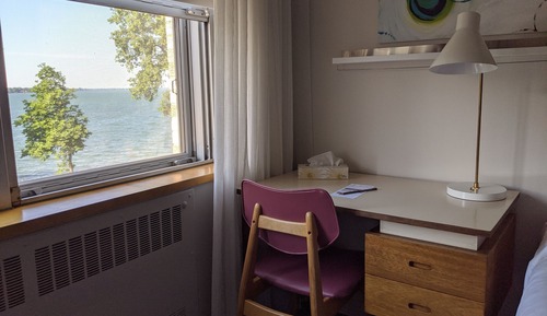 Habitación Confort con 1 cama doble o 2 individuales, 1 cama doble, baño privado, vistas al lago