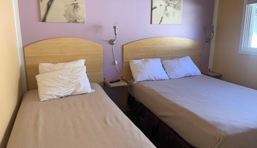 Suite, varias camas, vistas al lago