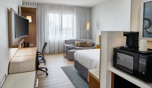 Habitación, 1 cama de matrimonio grande con sofá cama