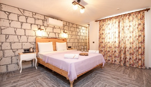 Stone Room without Balcony