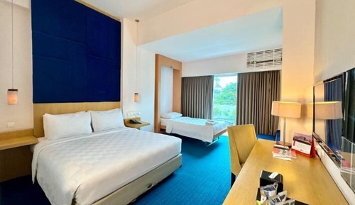 Habitación Premier doble, varias camas (Deluxe)