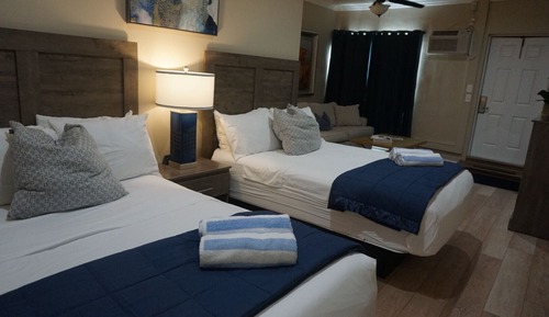 Habitación familiar, varias camas, no fumadores, vistas al mar