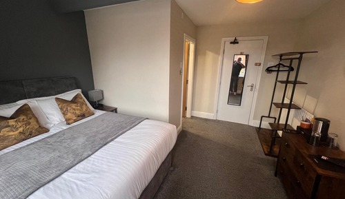 Habitación doble superior, baño privado