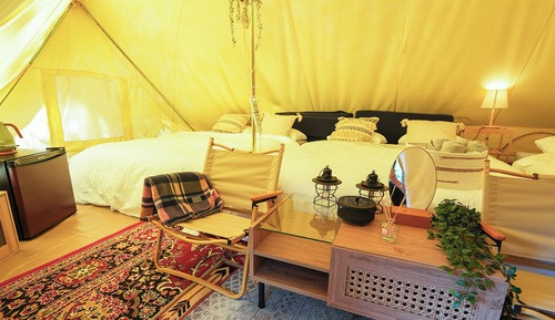 Tienda básica, no fumadores (Tree-shaded area L Accommodation)