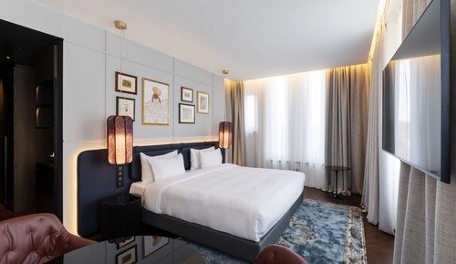 Habitación junior, bañera (Suite)