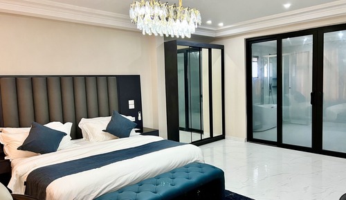 Executive Premium Apartment Suite.